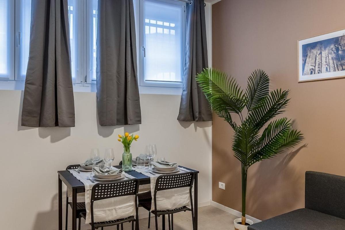 Authentic Private Flat 2 Min From Navigli Apartment มิลาน ภายนอก รูปภาพ
